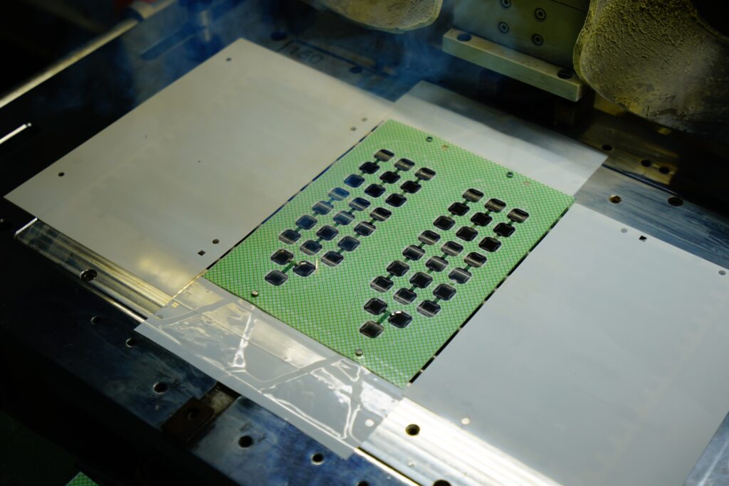 Metal Dome Array Manufacturer in Spain, Conductive Film Manufacturing Spain