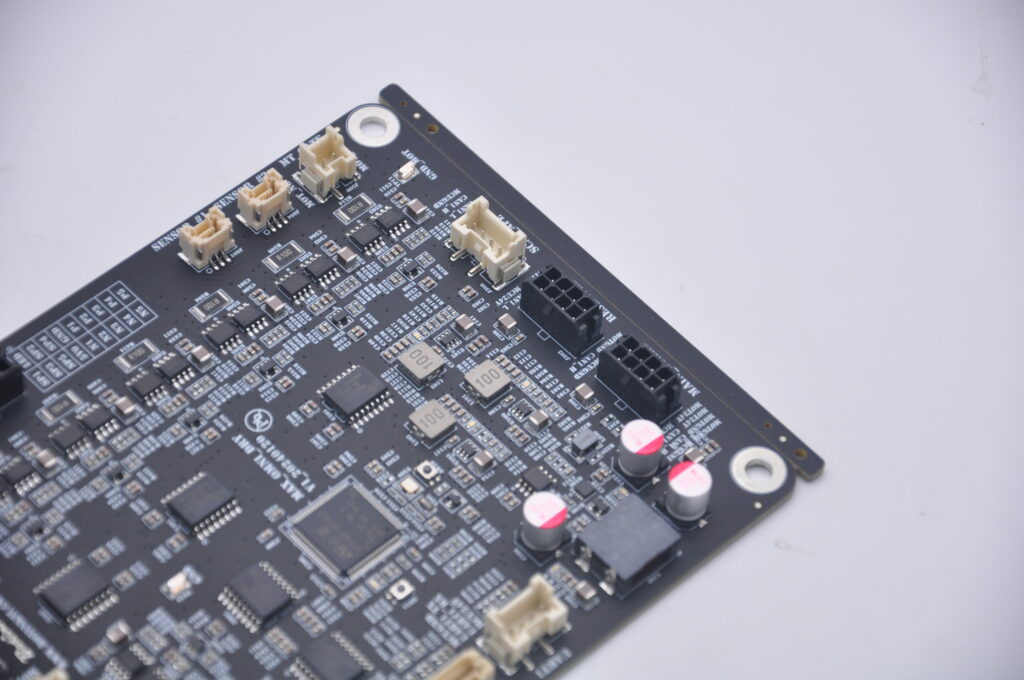 What Are SMT Electronic Components? SMT Technology