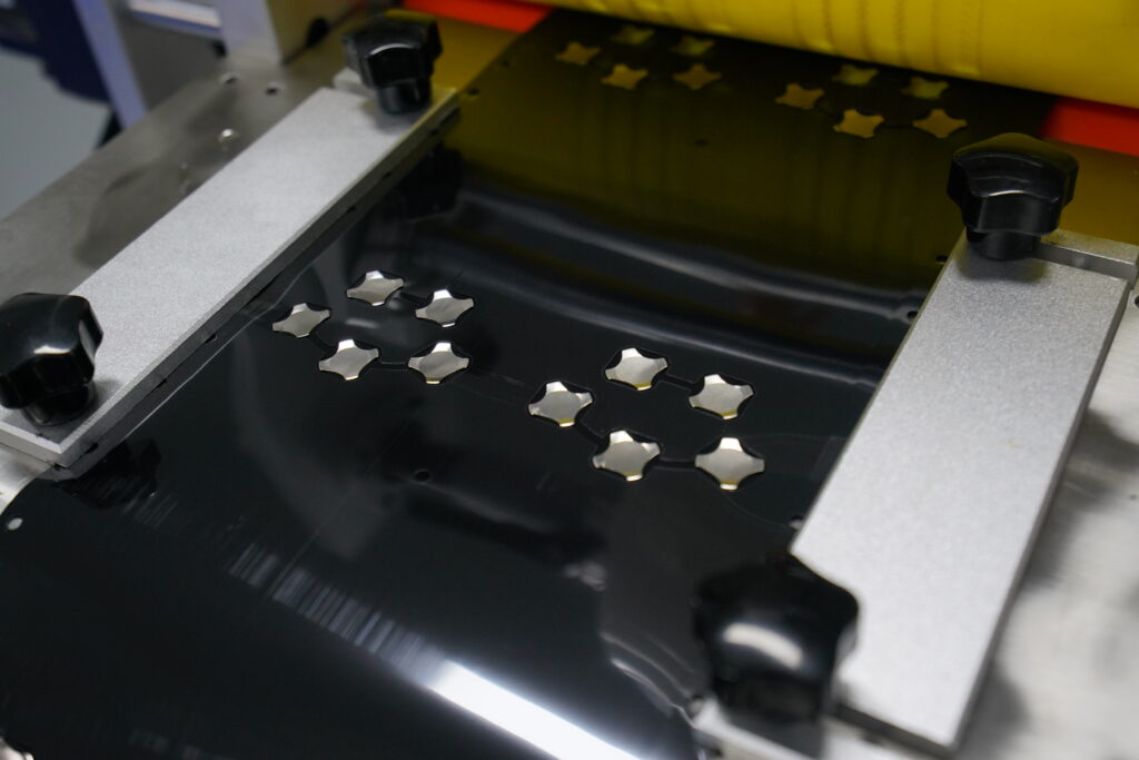 Global Snap Dome Manufacturer, Custom Metal Snap Domes